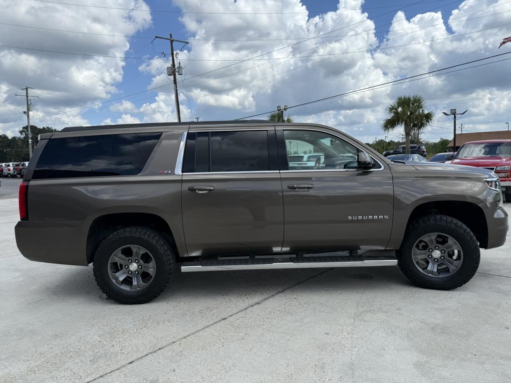 Chevrolet Suburban  2016 Chevrolet Suburban  2016