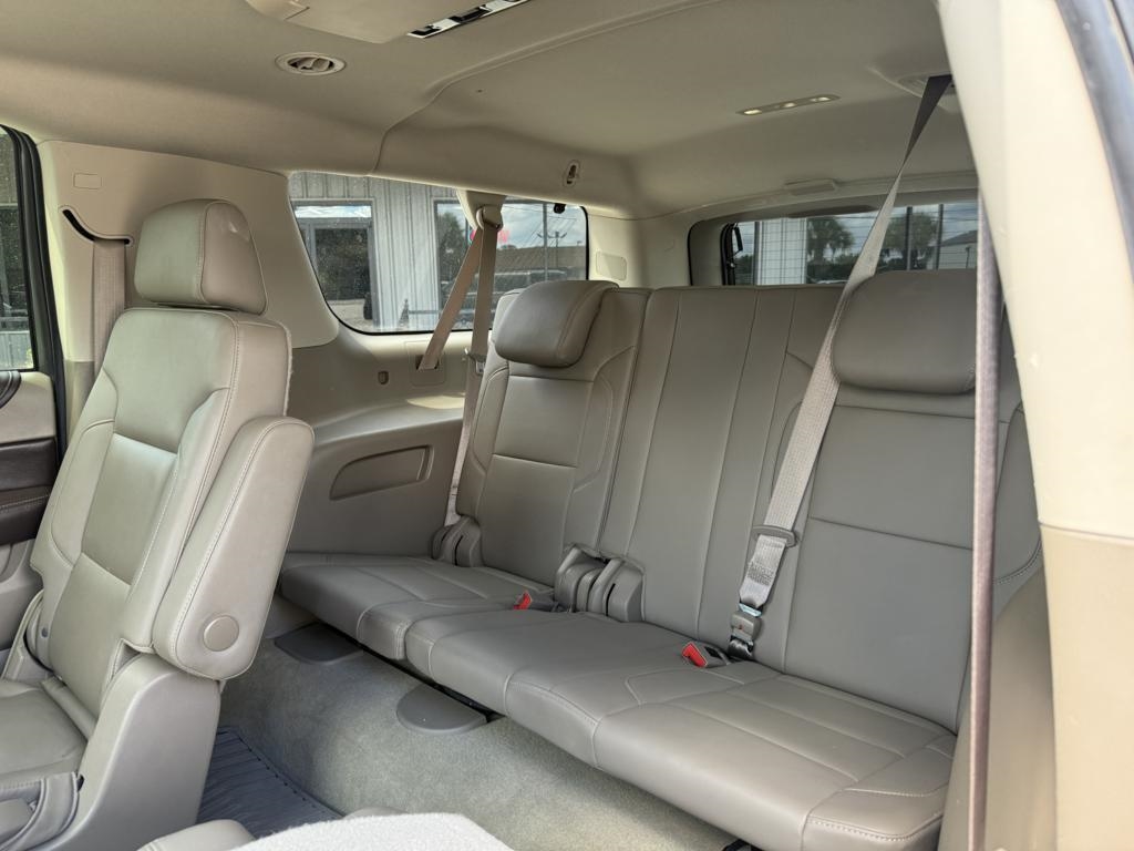 Chevrolet Suburban  2016 Chevrolet Suburban  2016