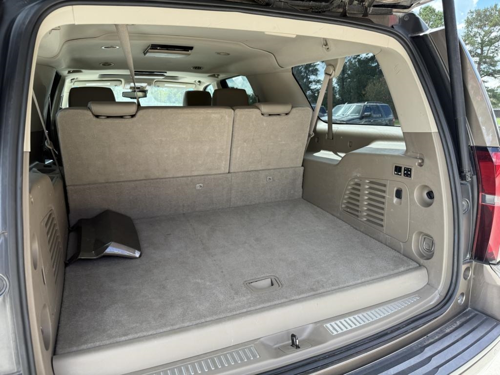 Chevrolet Suburban  2016 Chevrolet Suburban  2016