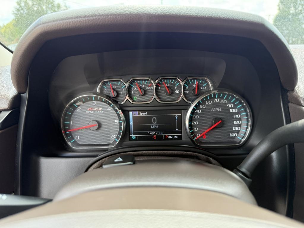 Chevrolet Suburban  2016 Chevrolet Suburban  2016