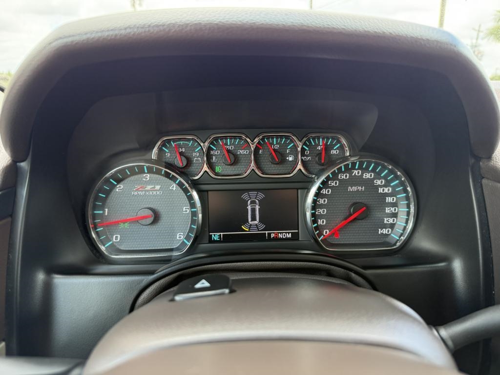 Chevrolet Suburban  2016 Chevrolet Suburban  2016