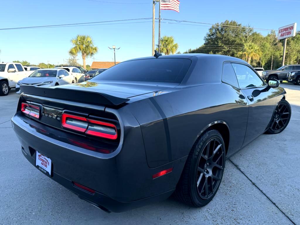 Dodge Challenger  2017