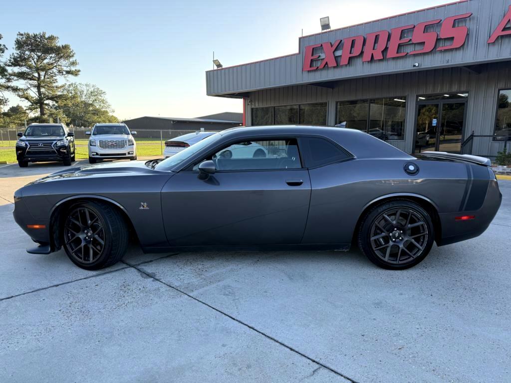 Dodge Challenger  2017