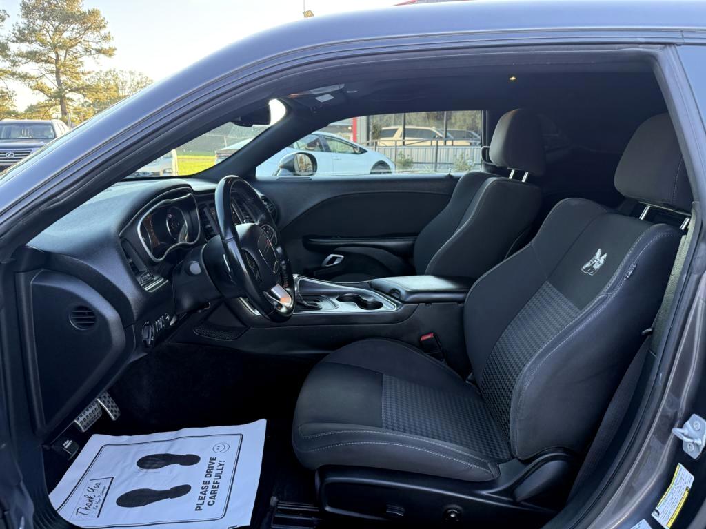 Dodge Challenger  2017