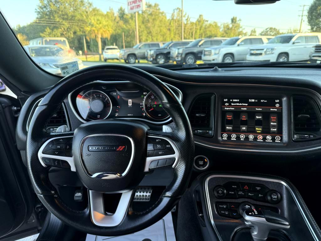 Dodge Challenger  2017