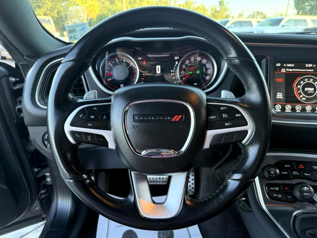 Dodge Challenger  2017