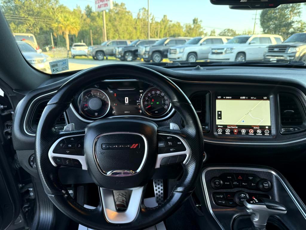 Dodge Challenger  2017