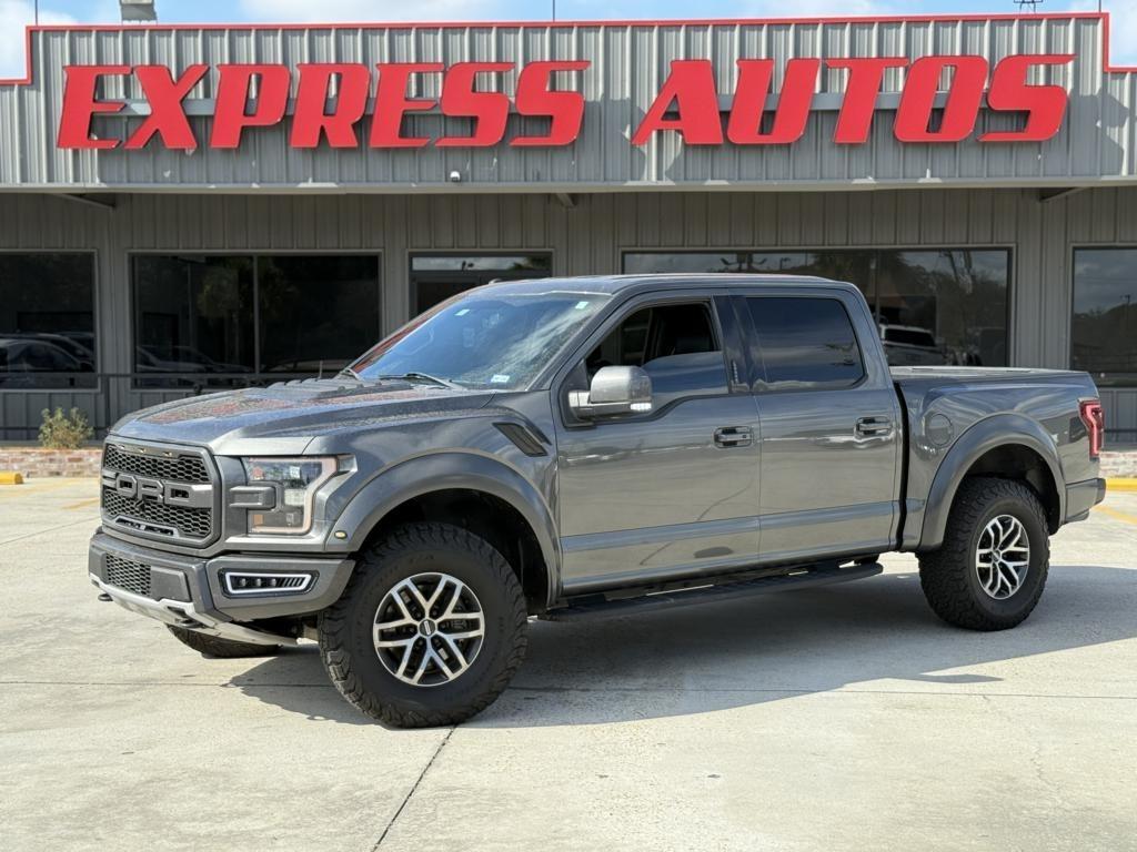 2017 Ford F-150 Raptor 4x4 SuperCrew 5-1/2 Box's photo