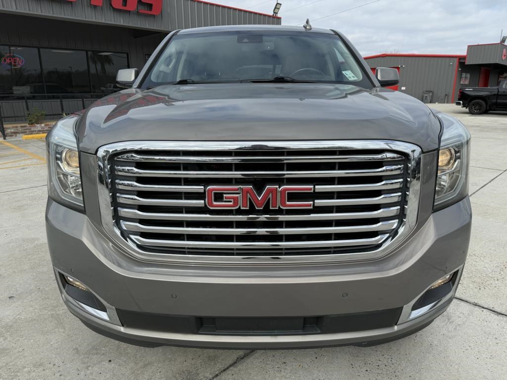 2019 GMC Yukon SLT's photo