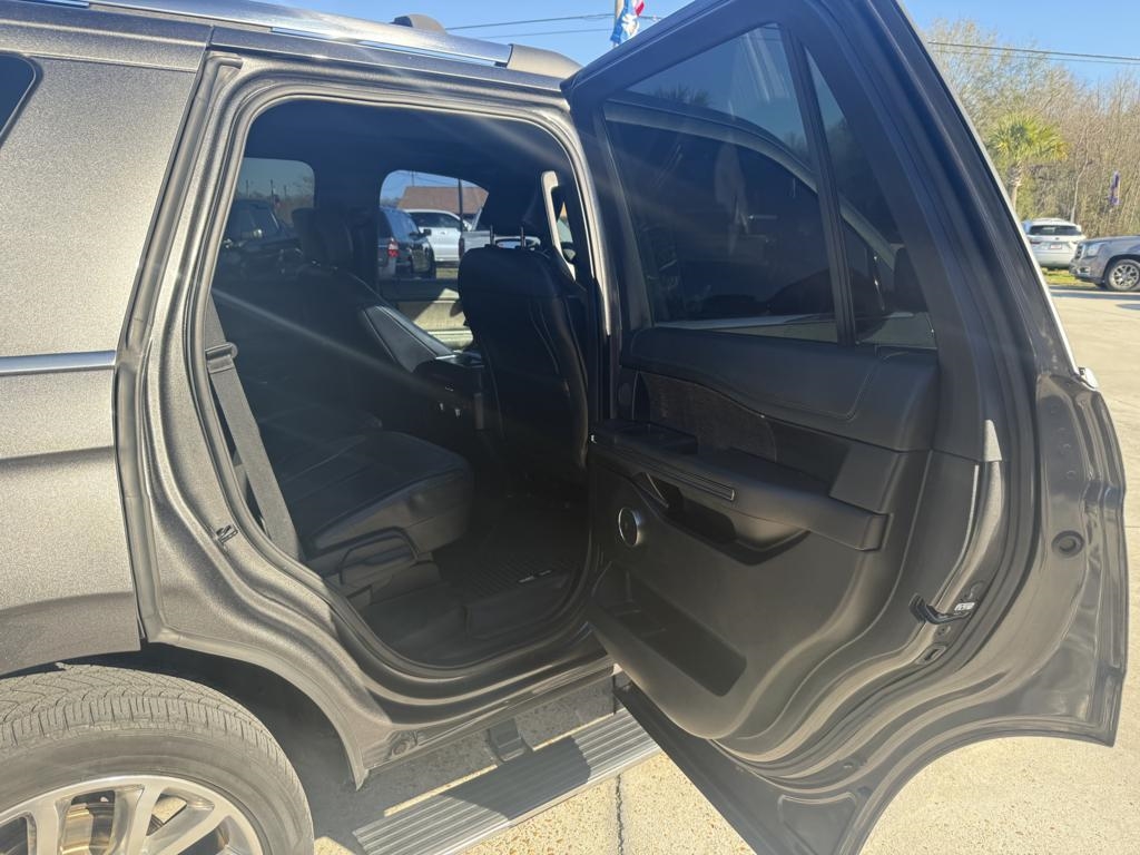 Ford Expedition  2019