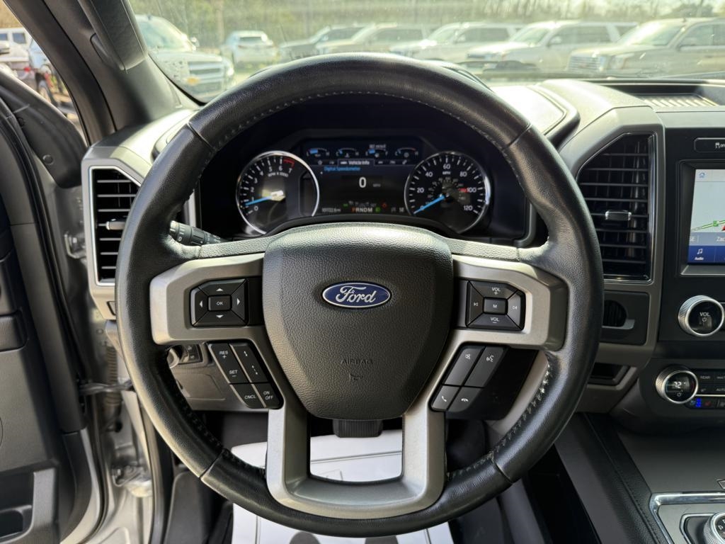 Ford Expedition  2021