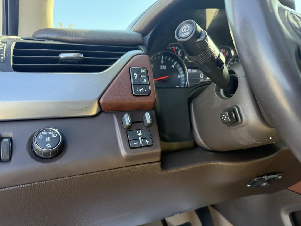 Chevrolet Tahoe  2015