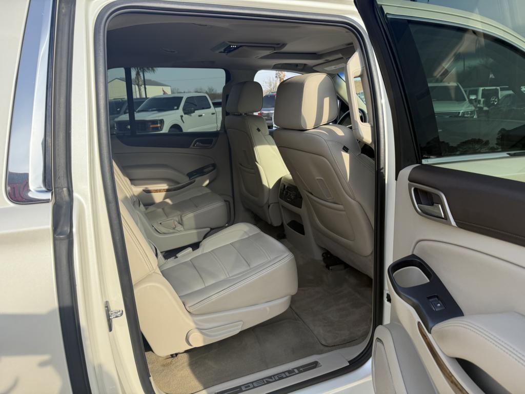 GMC Yukon Denali  2015