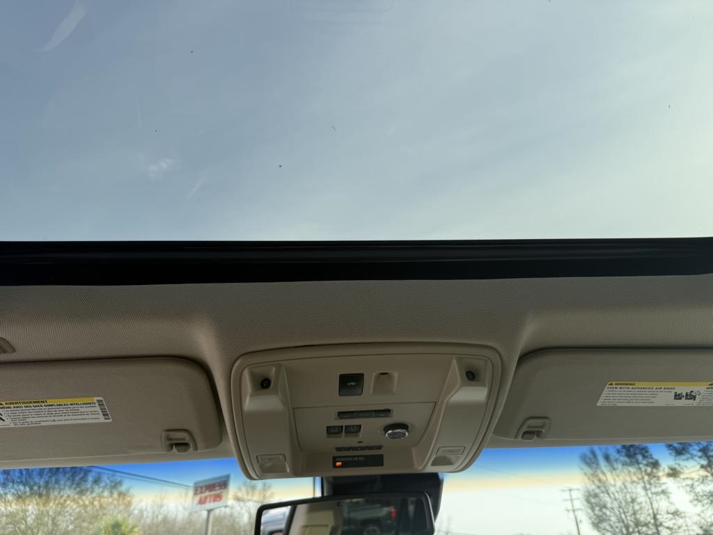 GMC Yukon Denali  2015