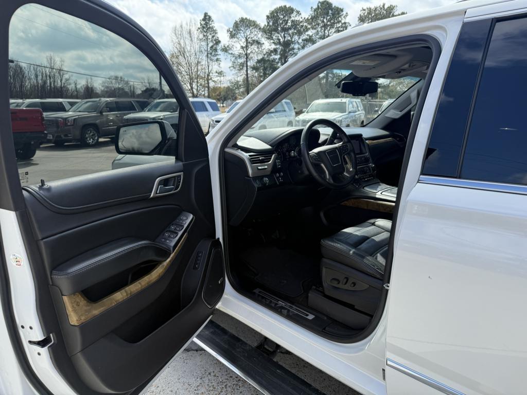 GMC Yukon Denali  2017