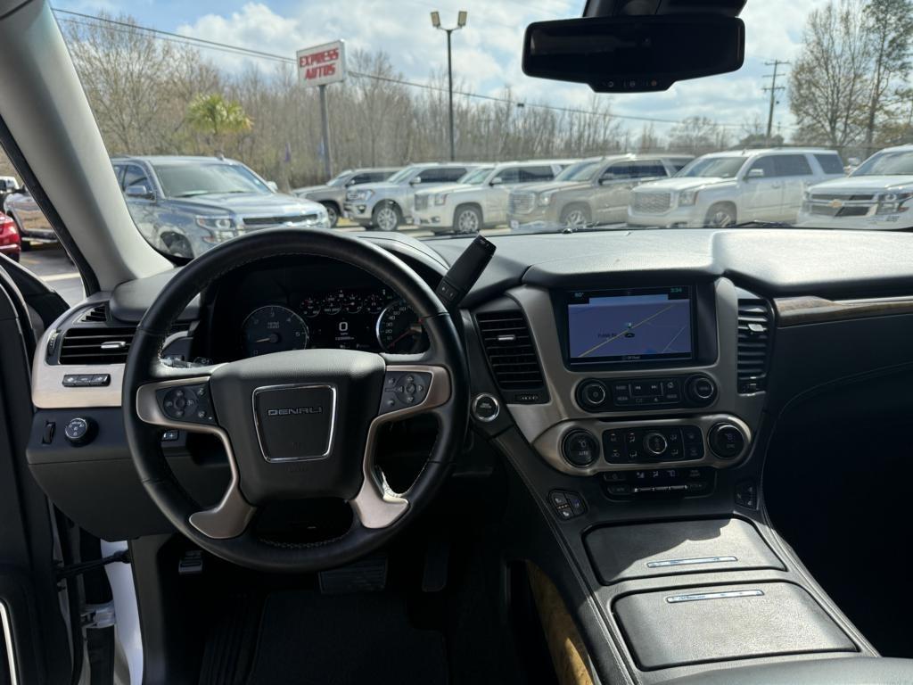 GMC Yukon Denali  2017