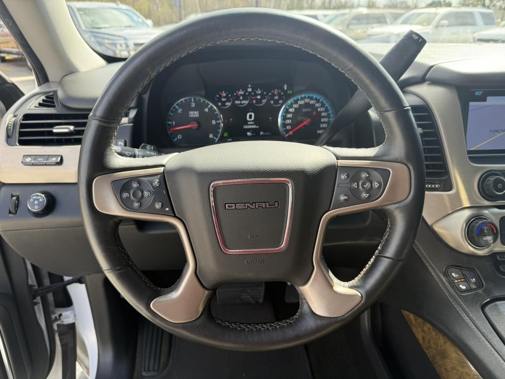 GMC Yukon Denali  2017