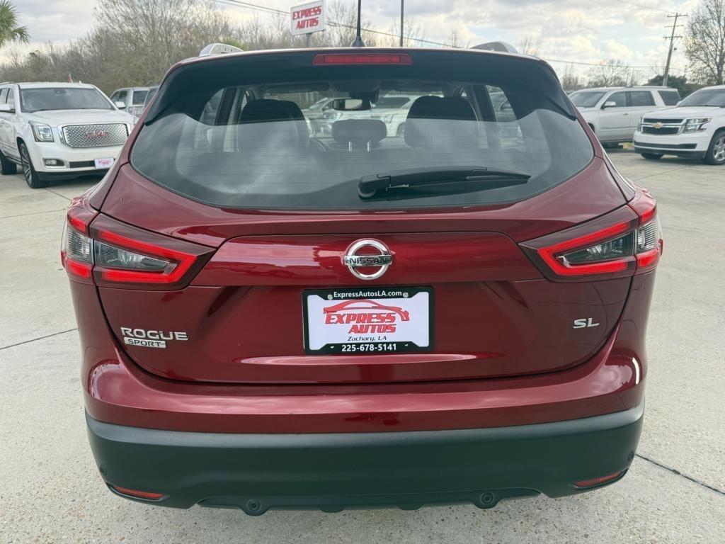 Nissan Rogue Sport  2022