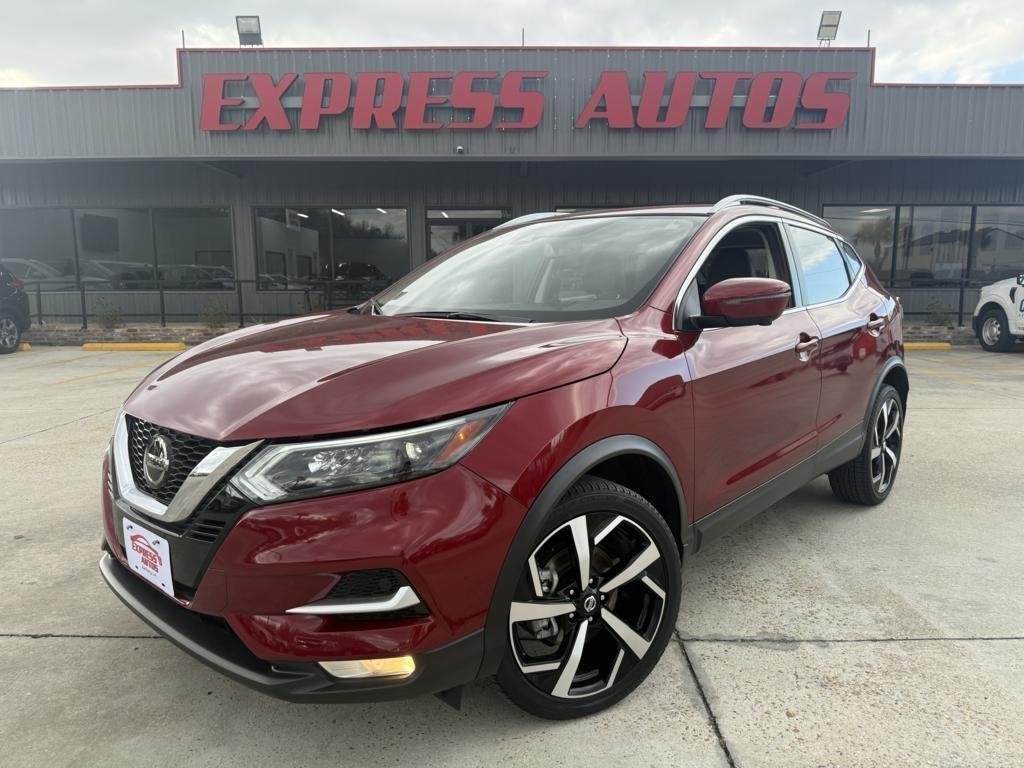 Nissan Rogue Sport  2022