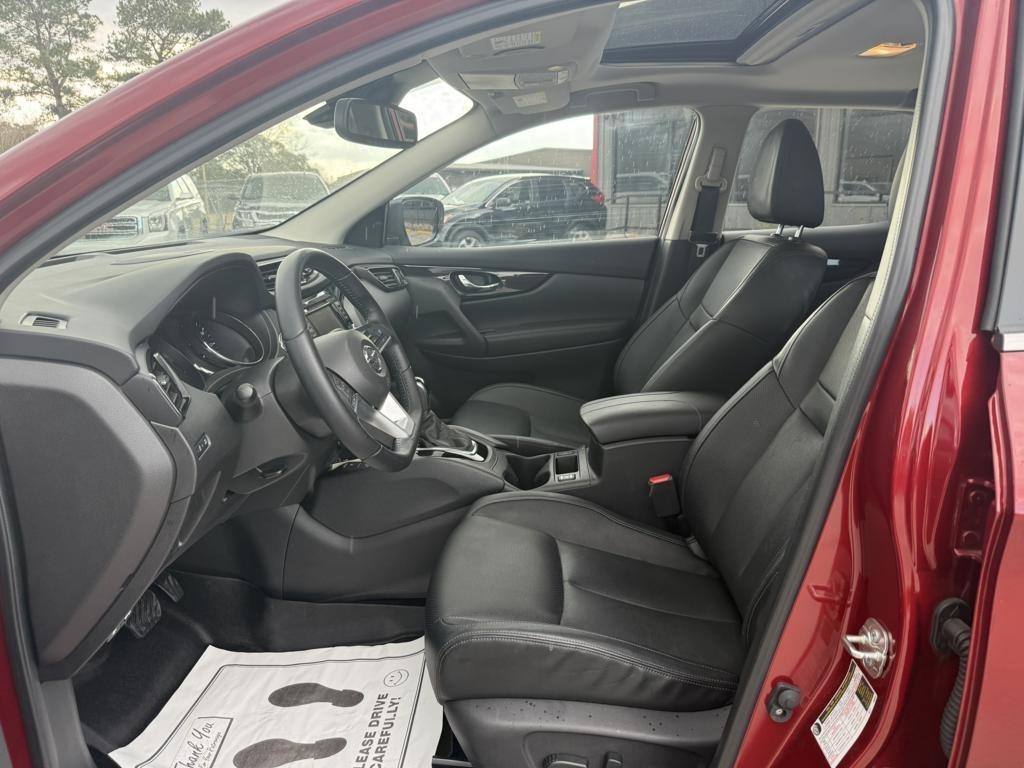 Nissan Rogue Sport  2022