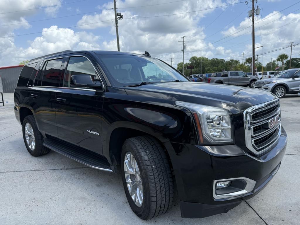 GMC Yukon  2017