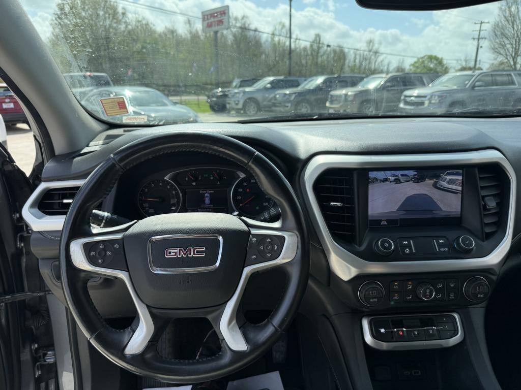 GMC Acadia  2021