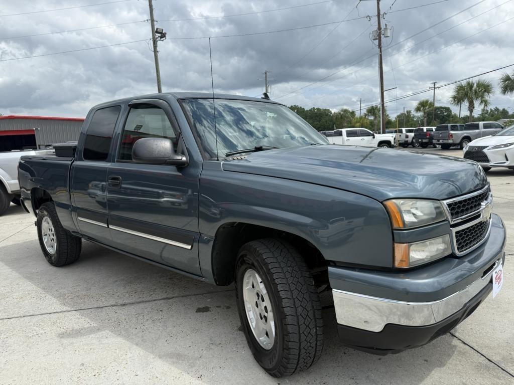Chevrolet Silverado 1500  2006