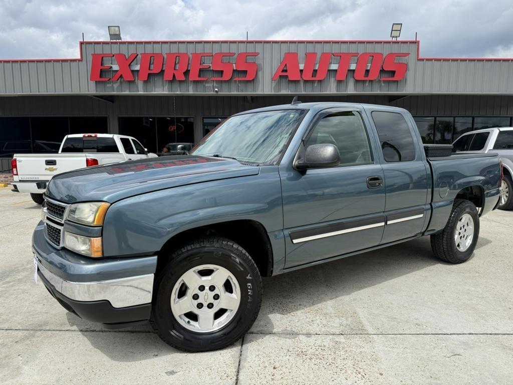 Chevrolet Silverado 1500  2006