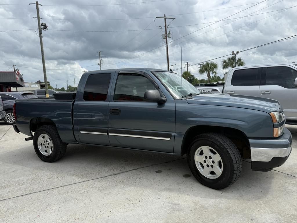 Chevrolet Silverado 1500  2006