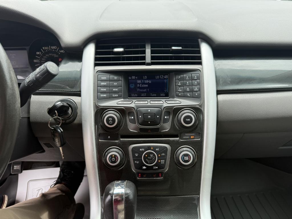Ford Edge  2013