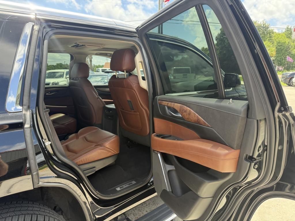 Cadillac Escalade  2015