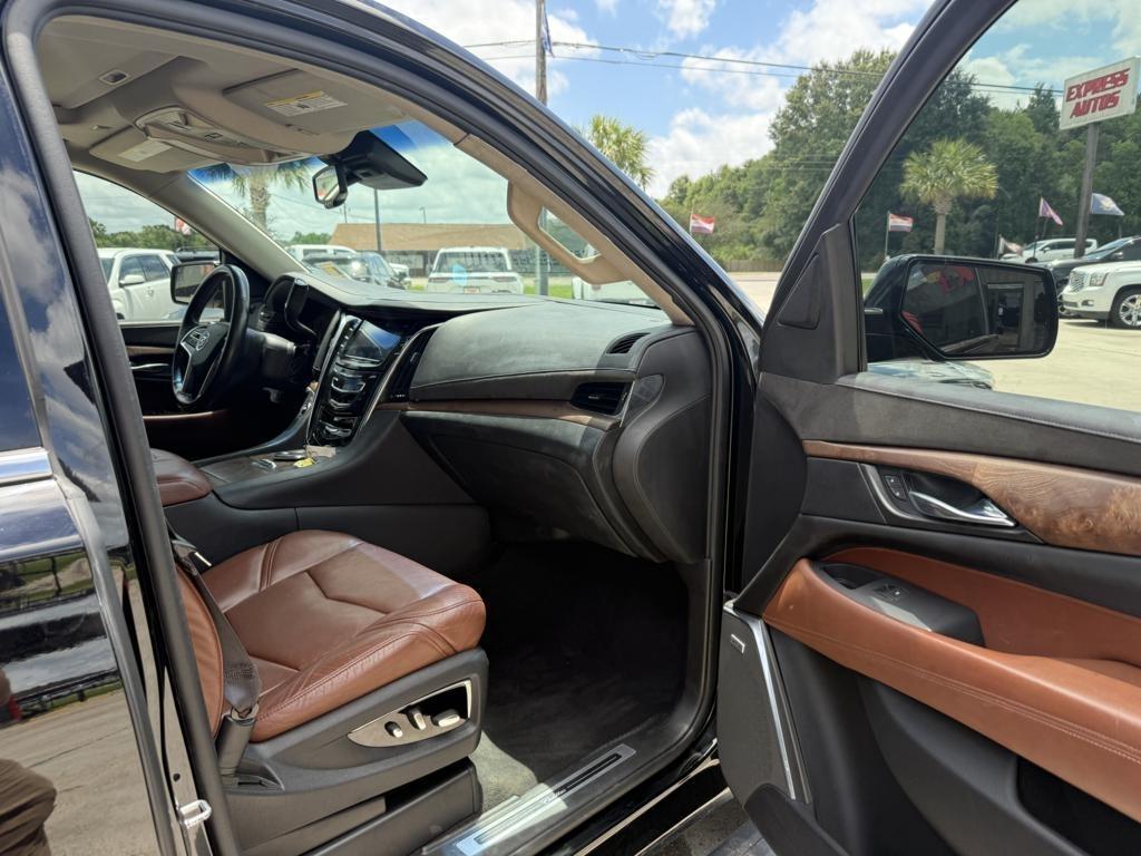 Cadillac Escalade  2015