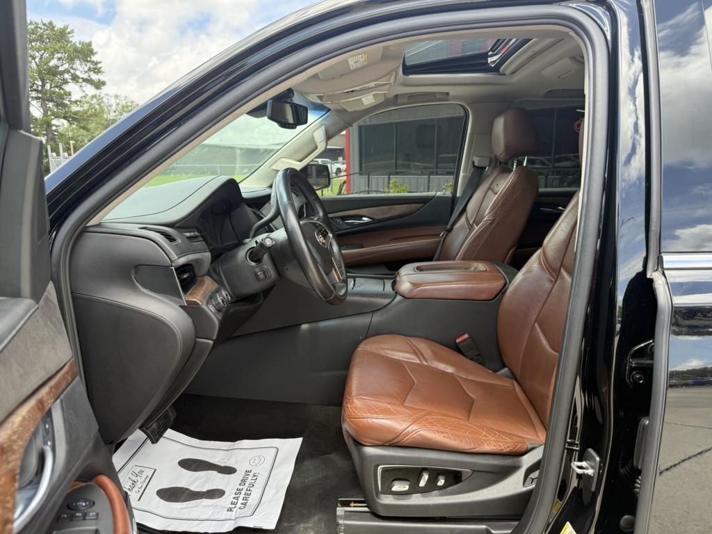 Cadillac Escalade  2015
