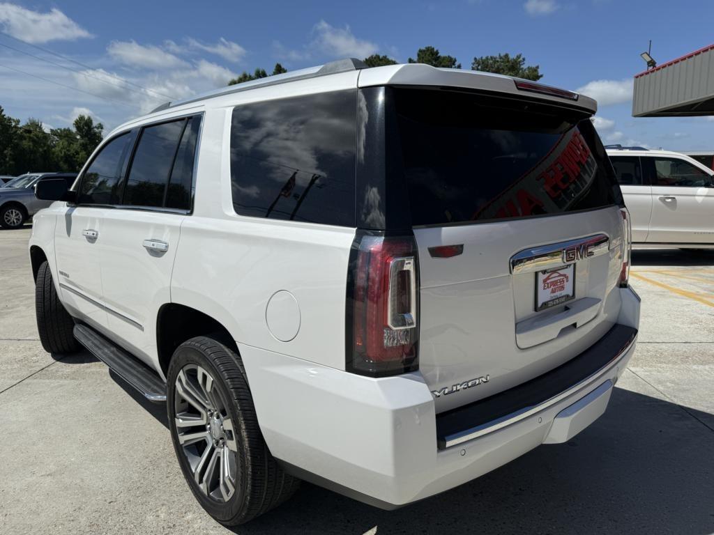 GMC Yukon Denali  2017