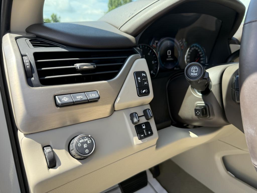 GMC Yukon Denali  2017