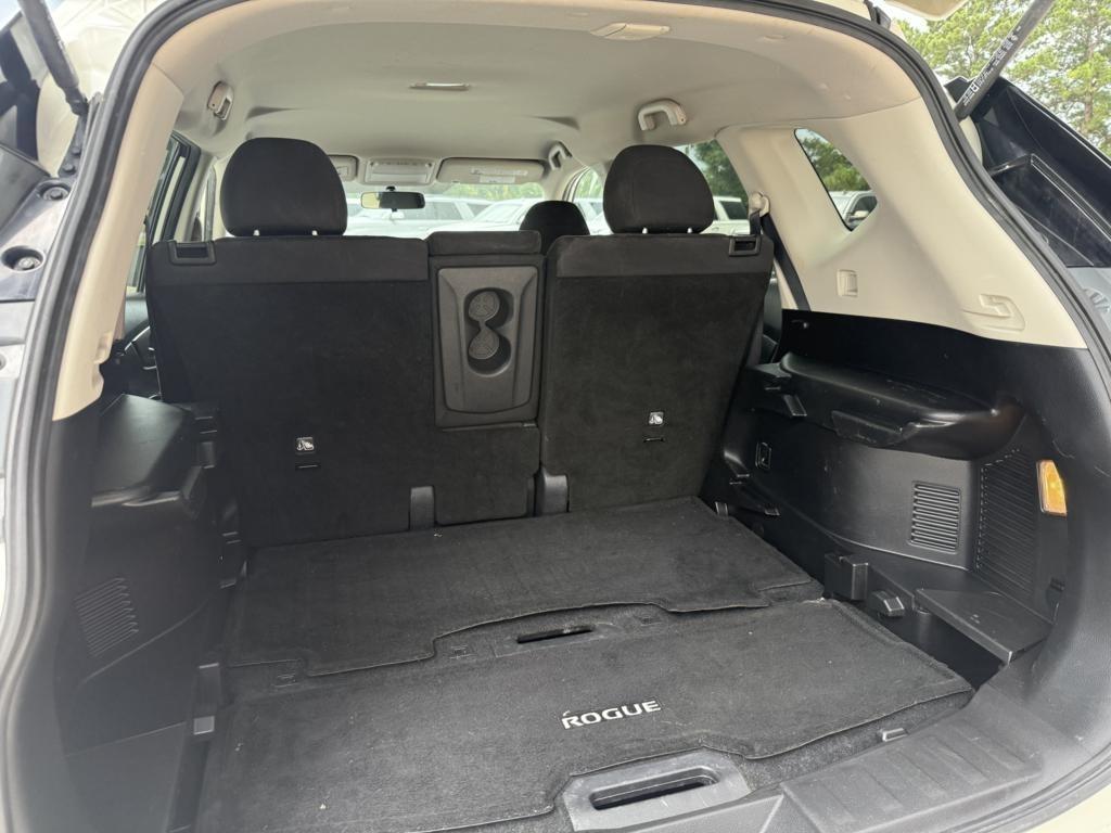 Nissan Rogue  2016