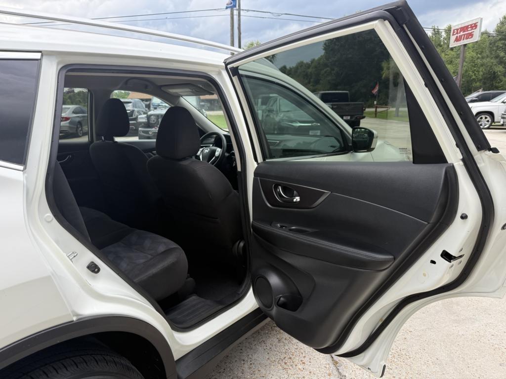 Nissan Rogue  2016