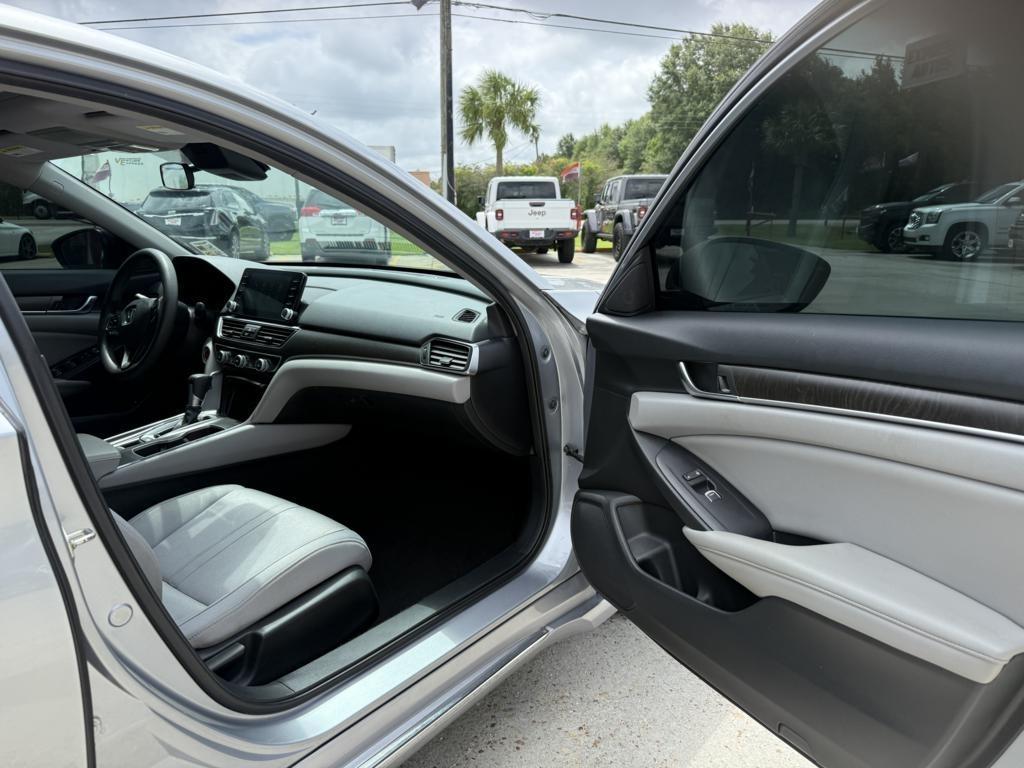 Honda Accord  2019
