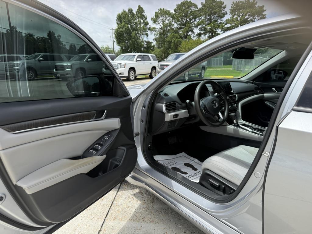 Honda Accord  2019
