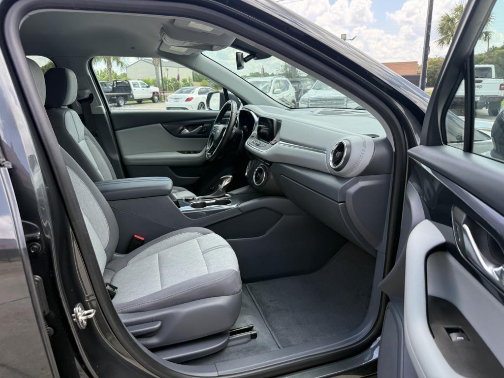 Chevrolet Blazer FWD 4dr w/2LT 2019