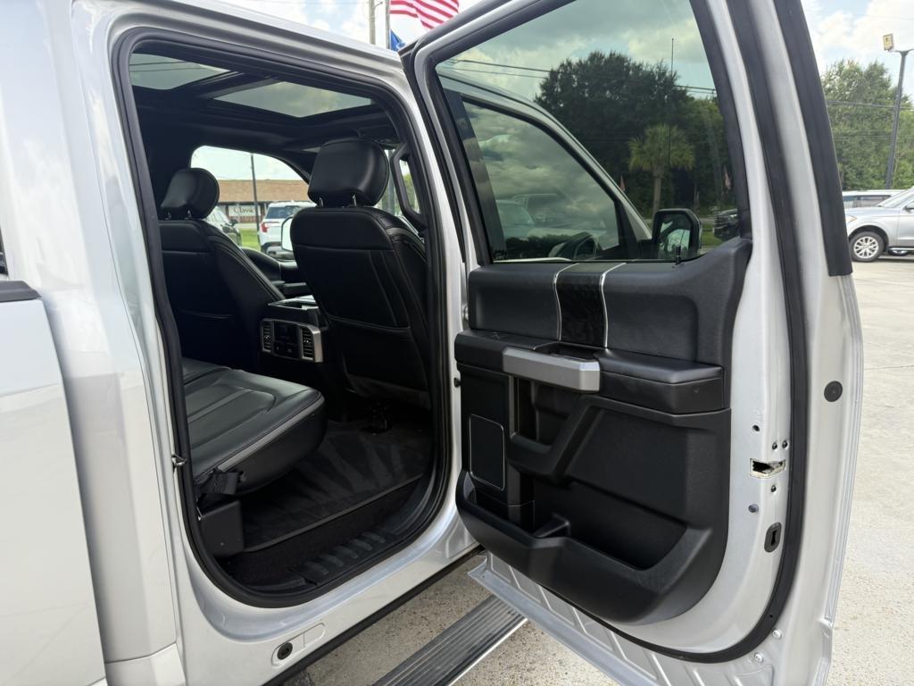 Ford F-150 Platinum 4WD SuperCrew 5.5' Box 2019