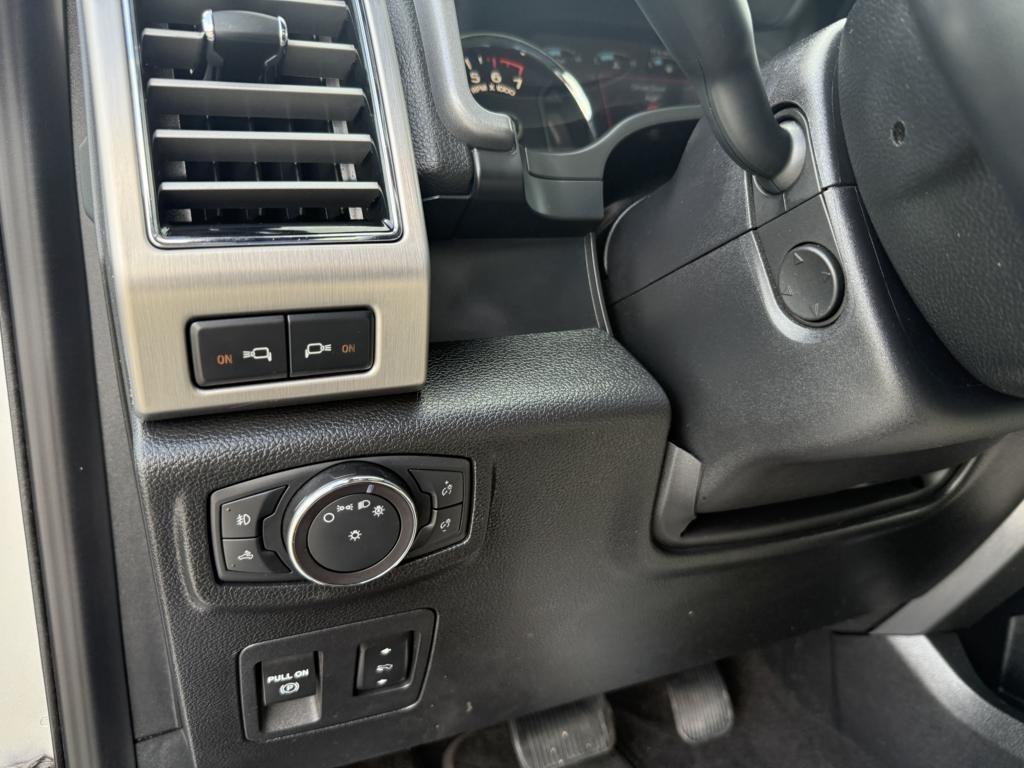 Ford F-150 Platinum 4WD SuperCrew 5.5' Box 2019