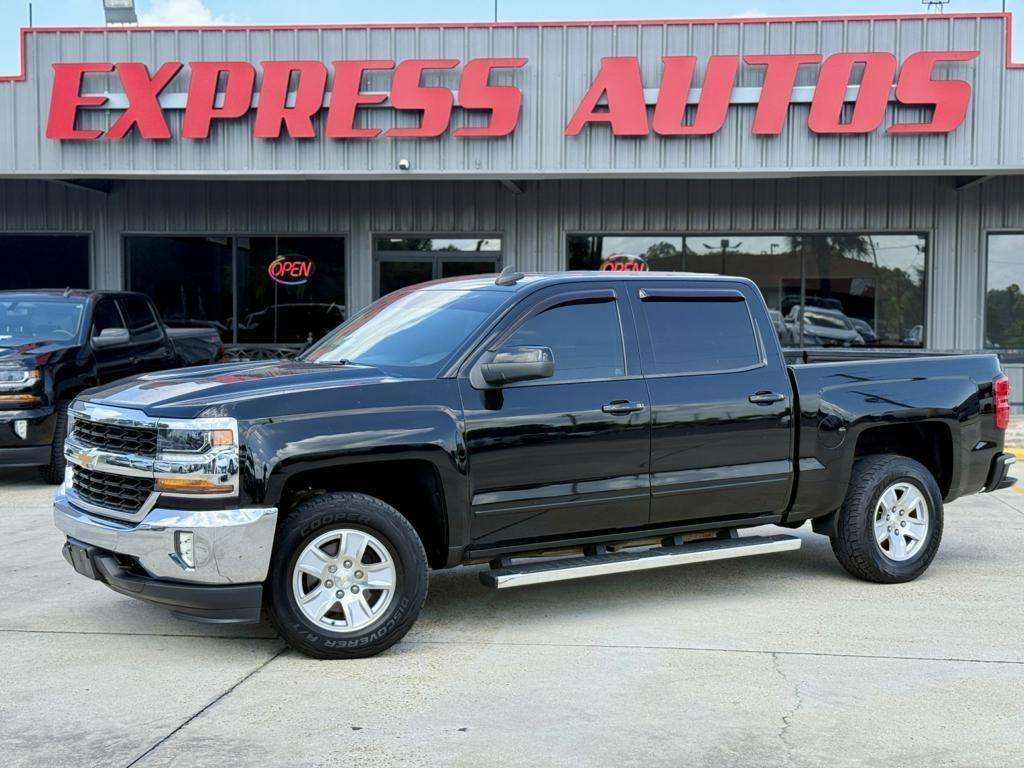 Chevrolet Silverado 1500 4WD Crew Cab 143.5" LT w/1LT 2018