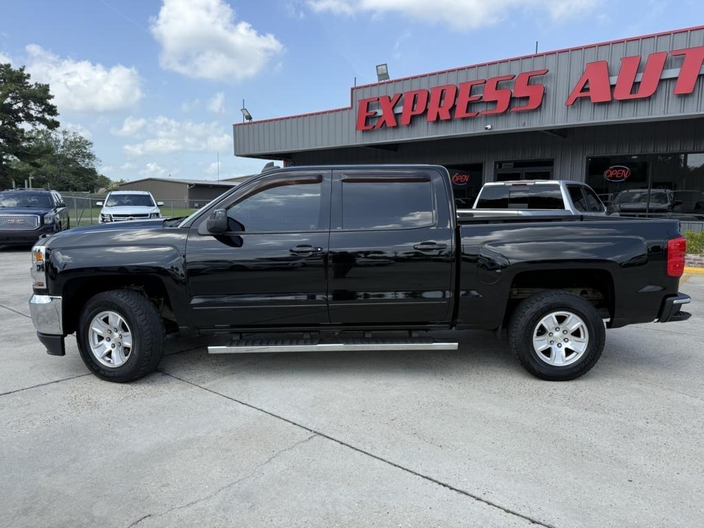 Chevrolet Silverado 1500 4WD Crew Cab 143.5" LT w/1LT 2018