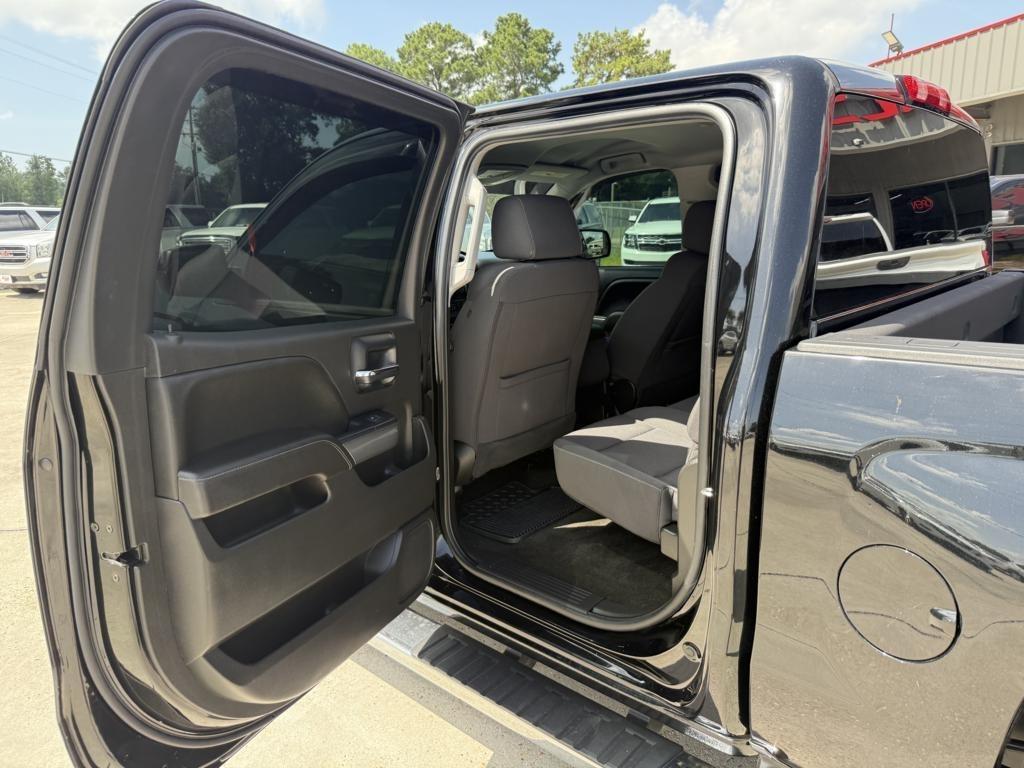 Chevrolet Silverado 1500 4WD Crew Cab 143.5" LT w/1LT 2018