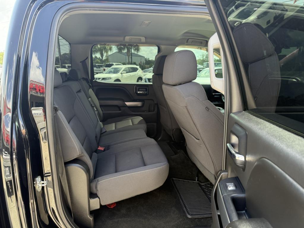 Chevrolet Silverado 1500 4WD Crew Cab 143.5" LT w/1LT 2018
