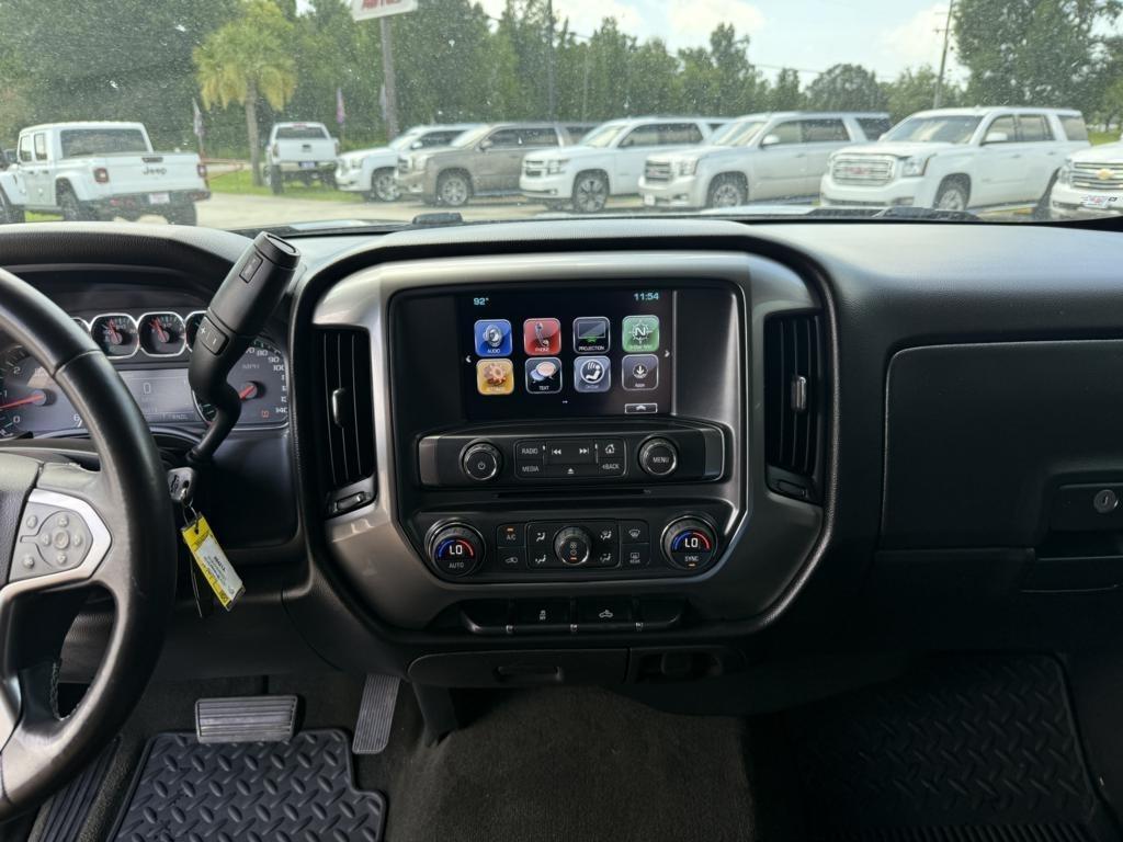 Chevrolet Silverado 1500 4WD Crew Cab 143.5" LT w/1LT 2018