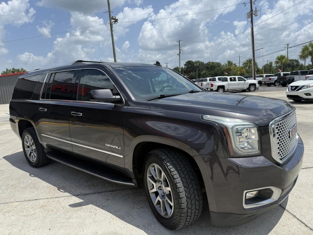 GMC Yukon XL  2016