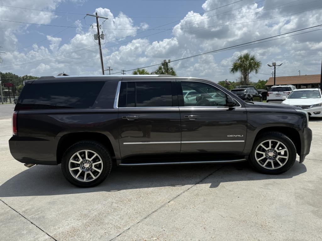 GMC Yukon XL  2016