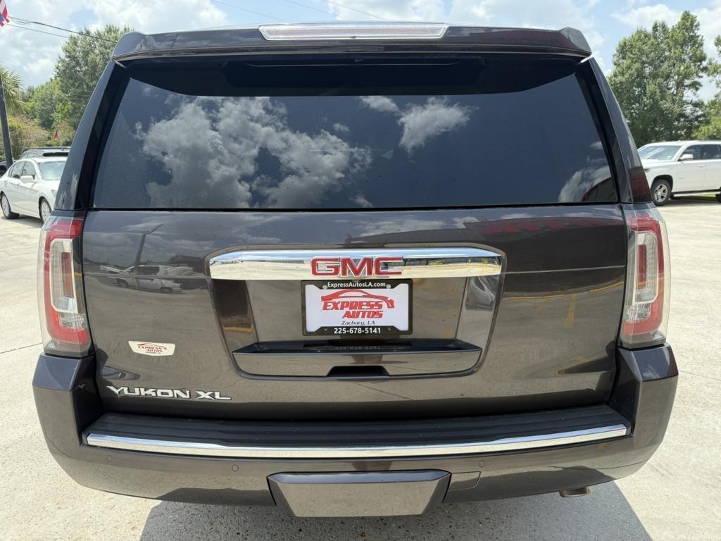 GMC Yukon XL  2016